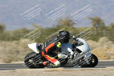 media/Dec-04-2025-Racers Edge (Thu) [[5ebc9f124d]]/3-B Group/5-Session 2 Turn 2 inside Speed Pans/